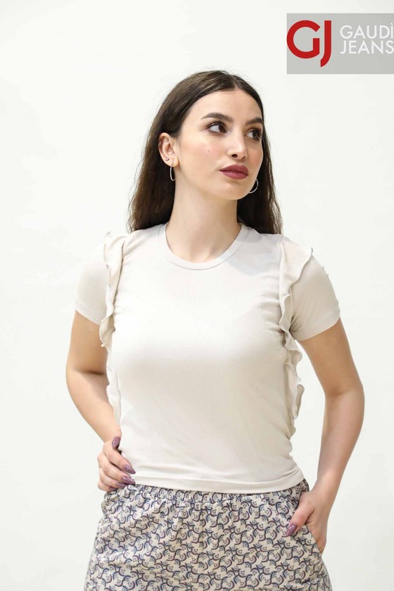 women t-shirt